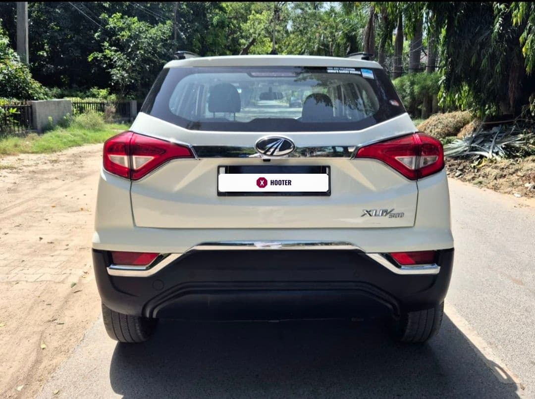 EXTERIOR image for XUV300 [2019-2024] | Hooter