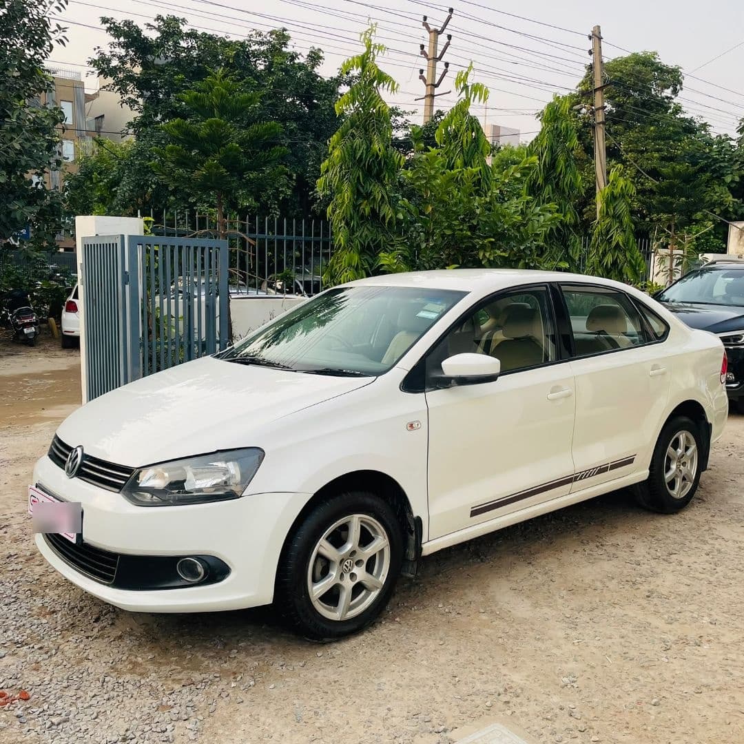 EXTERIOR image for Vento 1.2L TSI | Hooter
