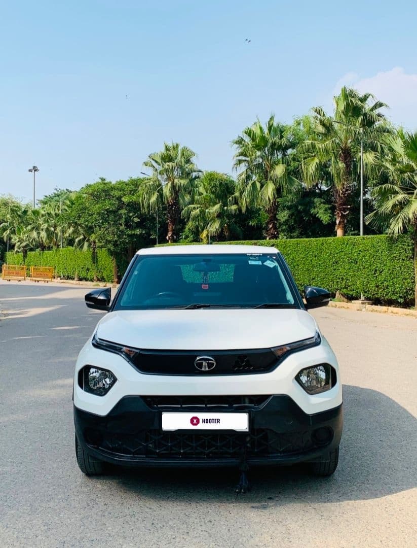 EXTERIOR image for PUNCH ADV + 1.2 CNG | Hooter
