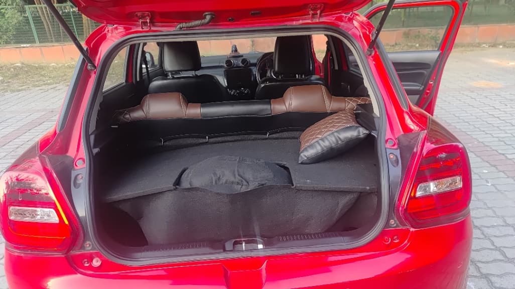 EXTERIOR image for MARUTI SWIFT LXI | Hooter