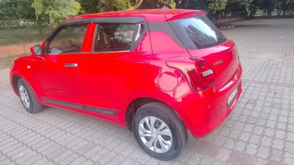 EXTERIOR image for MARUTI SWIFT LXI | Hooter