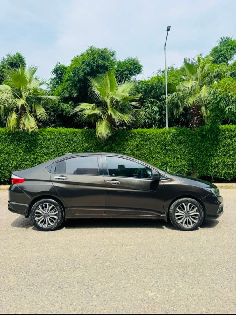 EXTERIOR image for CITY 1.5 ZX CVT (I-VTEC) | Hooter