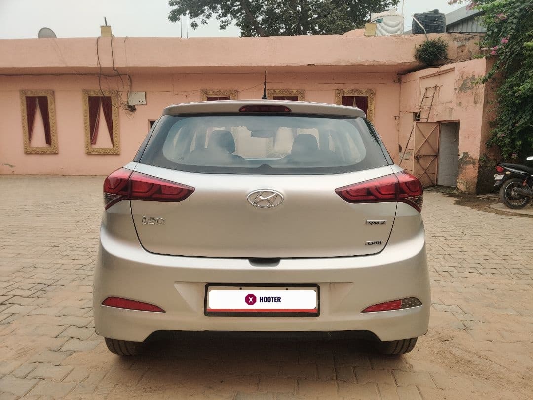 EXTERIOR image for I20 DIESEL | Hooter