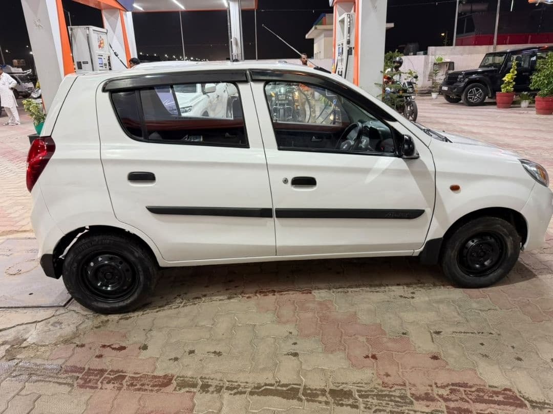 EXTERIOR image for MARUTI ALTO 800 GREEN LXI | Hooter