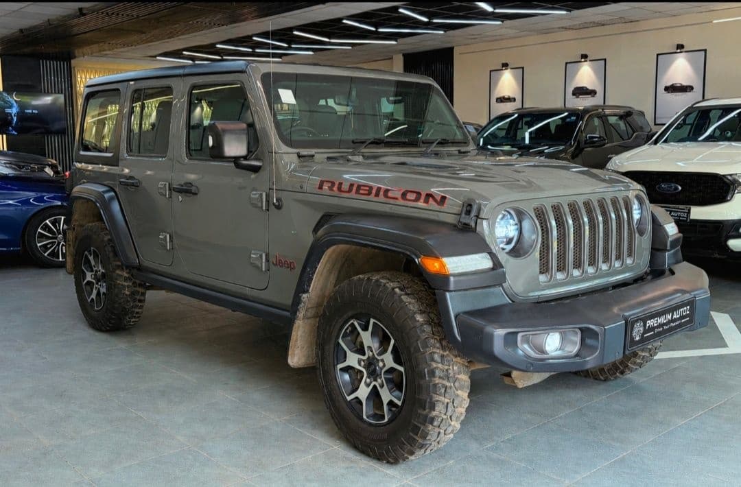 EXTERIOR image for Wrangler | Hooter