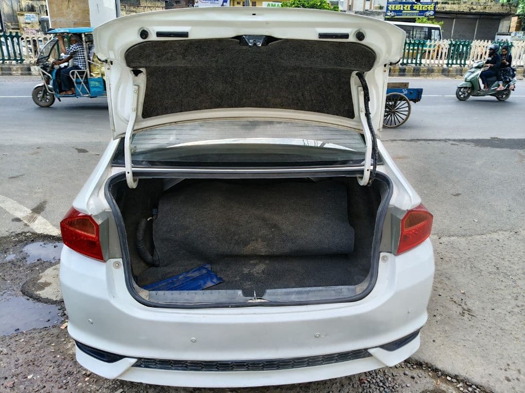 EXTERIOR image for CITY 1.5 VX MT (I-VTEC) | Hooter