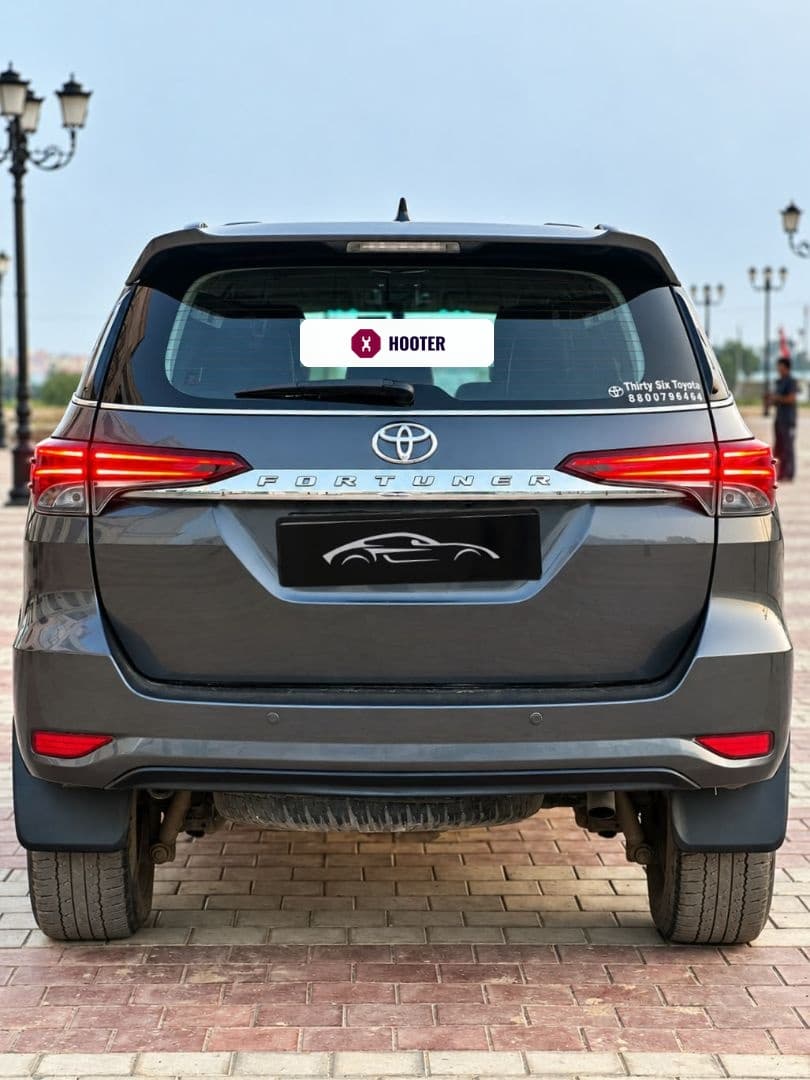 EXTERIOR image for Fortuner | Hooter