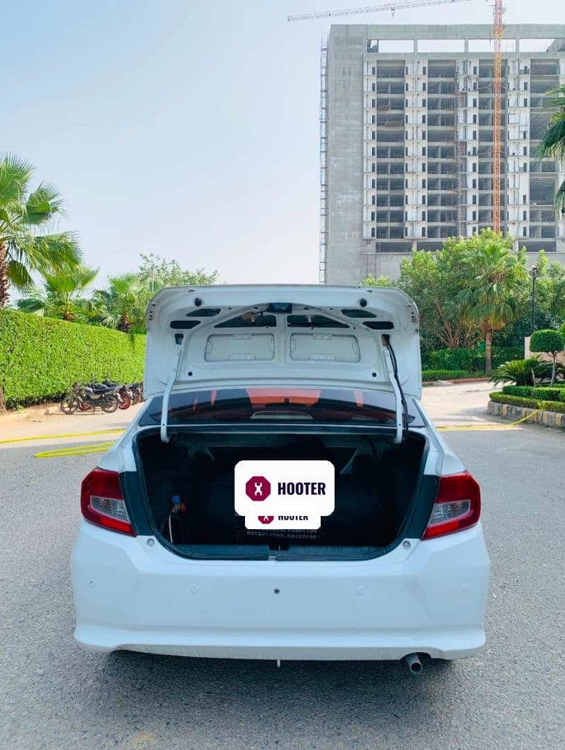 EXTERIOR image for AMAZE 1.2 E MT (I-VTEC) | Hooter