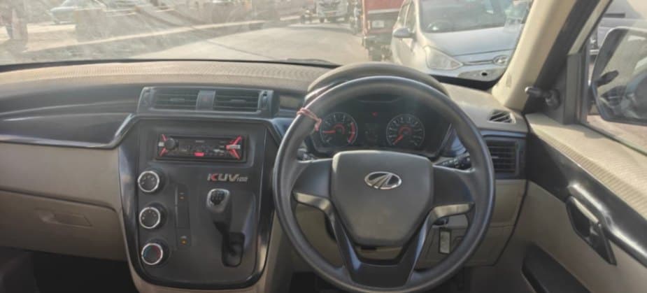 INTERIOR image for MAHINDRA KUV100 K2 MFALCONG80 | Hooter