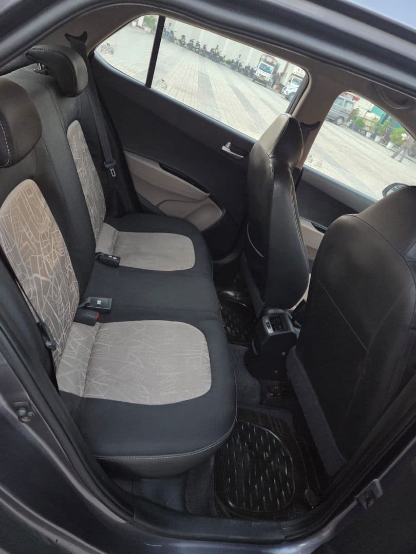 INTERIOR image for GRAND I10 ASTA AT (M) | Hooter