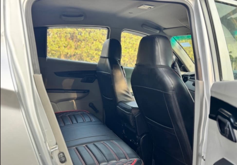 Mahindra KUV100 [2016-2017]