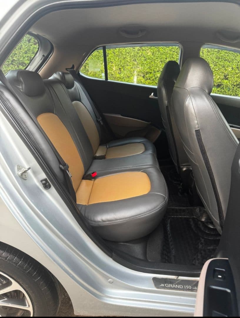INTERIOR image for GRAND I10 SPORTZ 1.2 AUT0 | Hooter