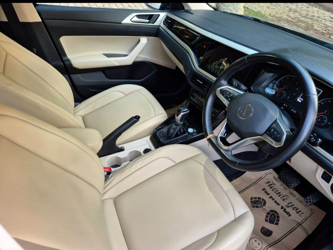 INTERIOR image for Virtus | Hooter