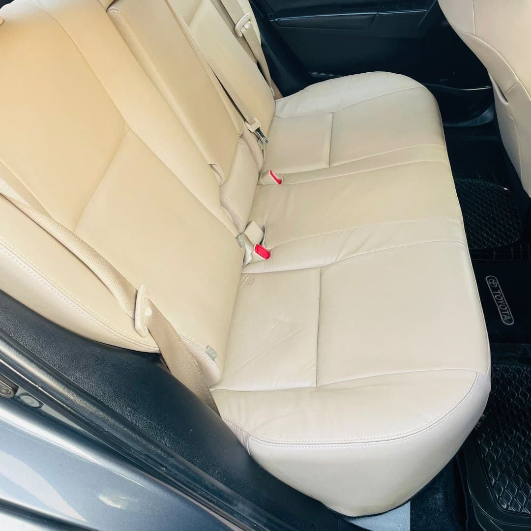 INTERIOR image for COROLLA ALTIS | Hooter