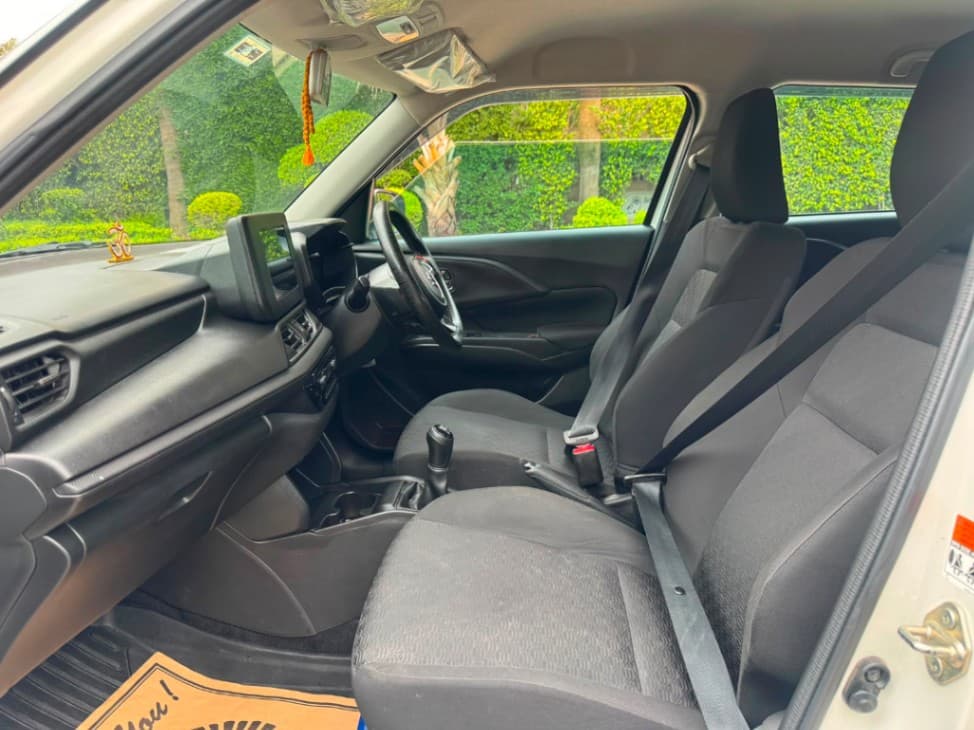 INTERIOR image for SWIFT VXI(O) | Hooter