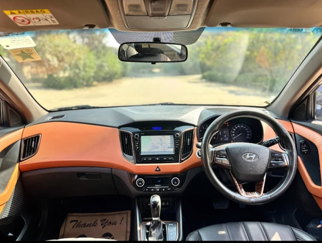 INTERIOR image for CRETA 1.6 VTVT SX+ | Hooter