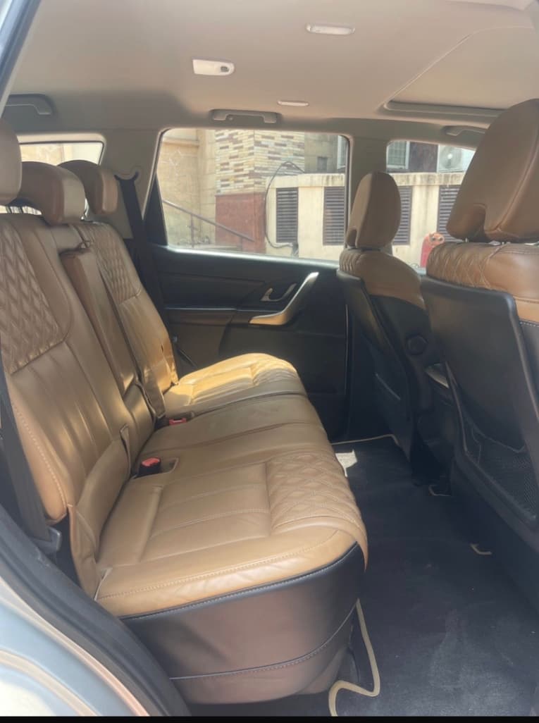 INTERIOR image for XUV500 | Hooter