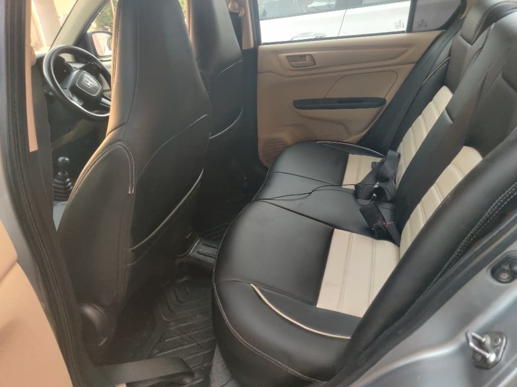 INTERIOR image for Amaze | Hooter