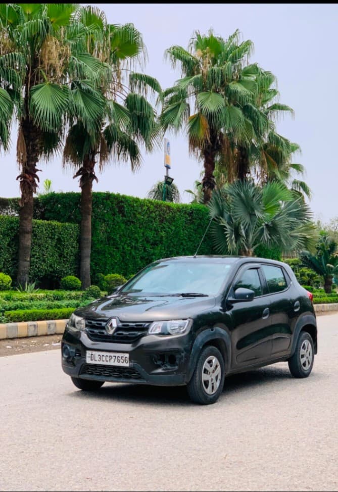 INTERIOR image for RENAULT KWID RXL | Hooter
