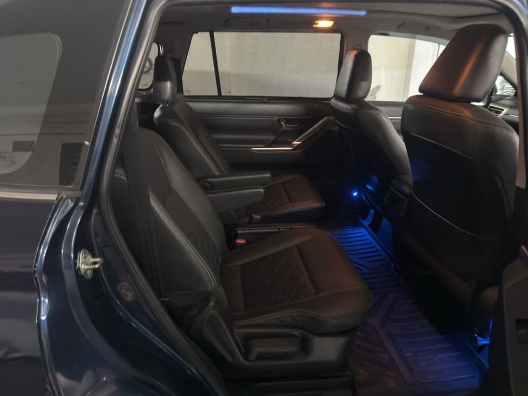INTERIOR image for Invicto | Hooter
