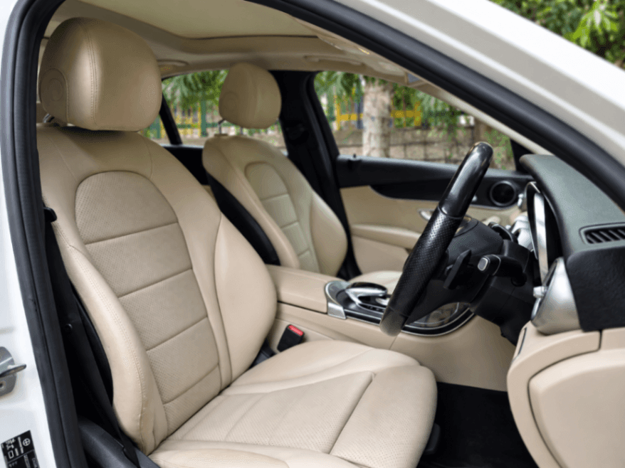 INTERIOR image for C 200 | Hooter