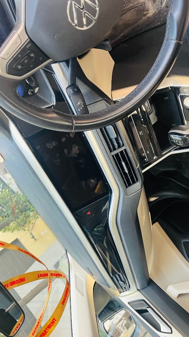 INTERIOR image for VIRTUS | Hooter