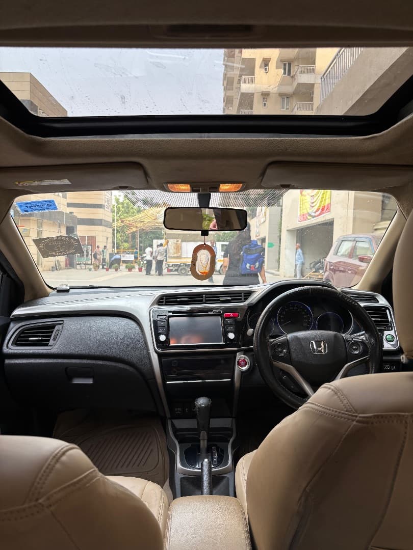 INTERIOR image for City [2014-2017] | Hooter