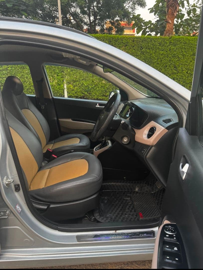 INTERIOR image for GRAND I10 SPORTZ 1.2 AUT0 | Hooter