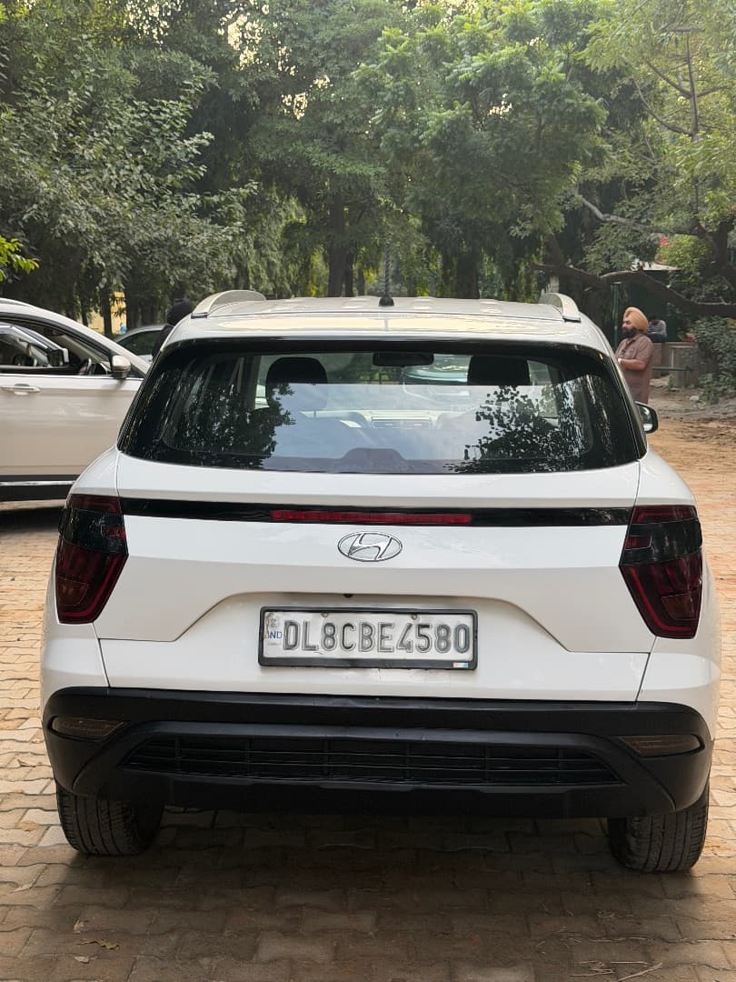 INTERIOR image for CRETA 1.5 CRDI MT E | Hooter