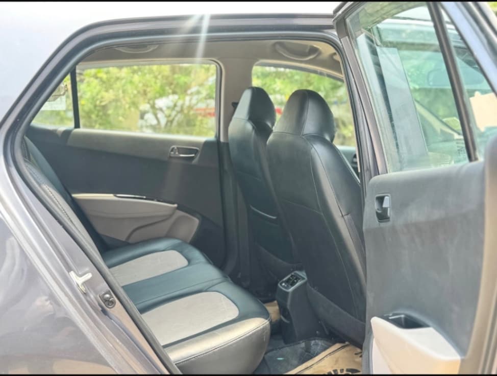 INTERIOR image for GRAND I10 MAGNA 1.2 AUT0 | Hooter