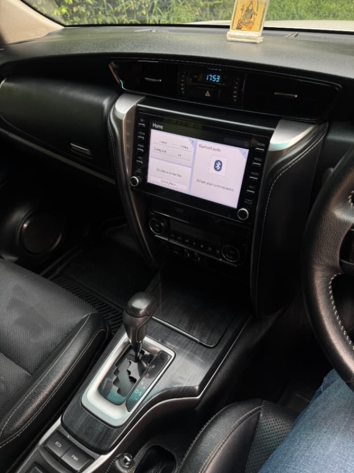 INTERIOR image for Fortuner | Hooter