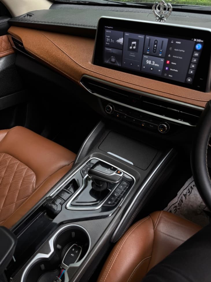 INTERIOR image for Gloster | Hooter