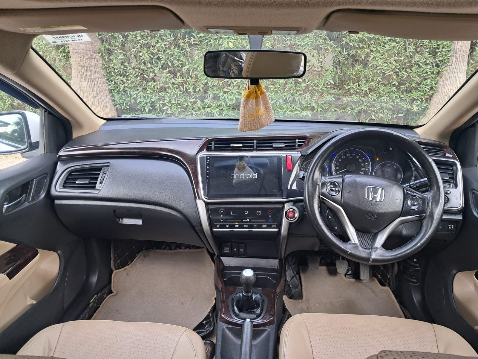 INTERIOR image for CITY 1.5 VX MT (I-VTEC) | Hooter