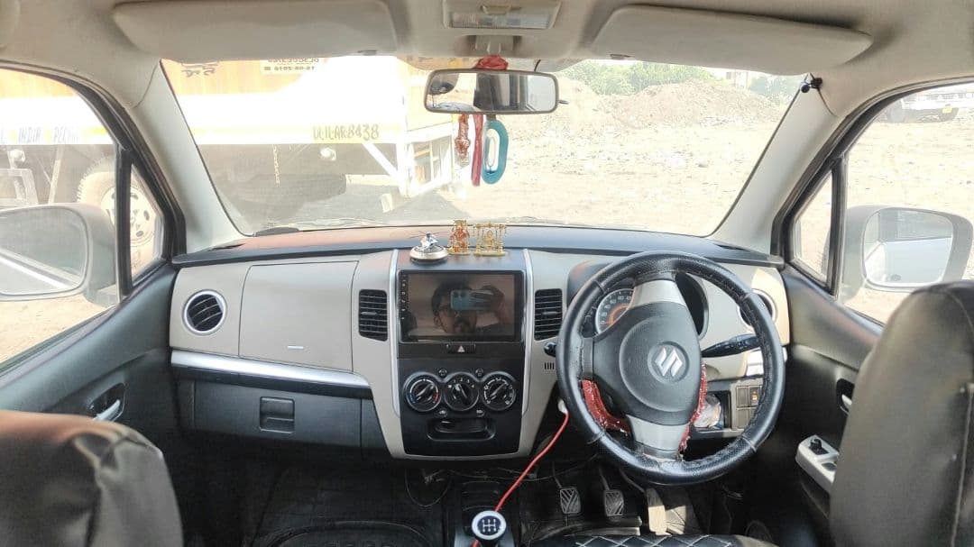 INTERIOR image for Wagon R [2014-2019] | Hooter