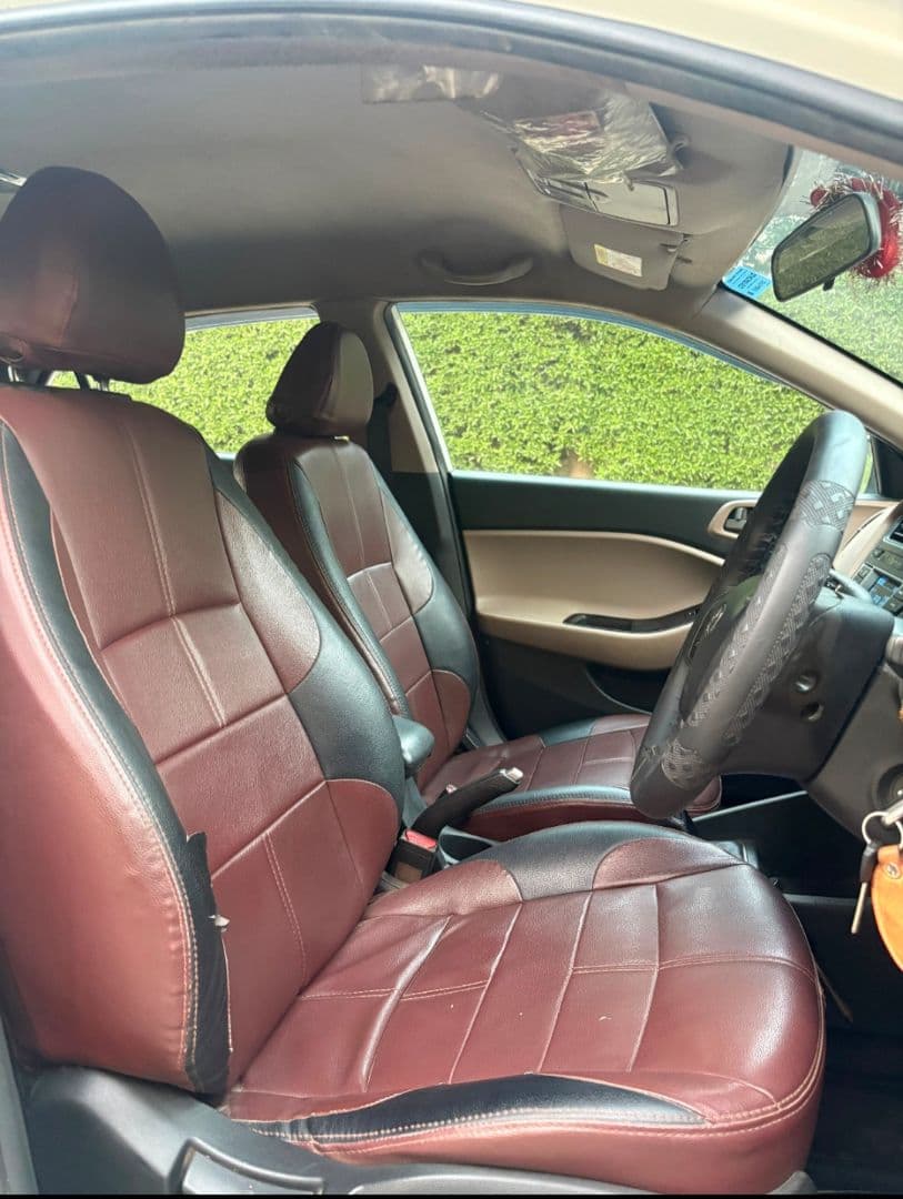 INTERIOR image for I20 SPORTZ VTVT | Hooter