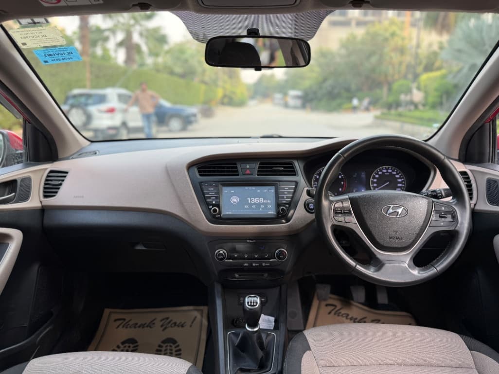 INTERIOR image for I20 ASTA (O) VTVT | Hooter