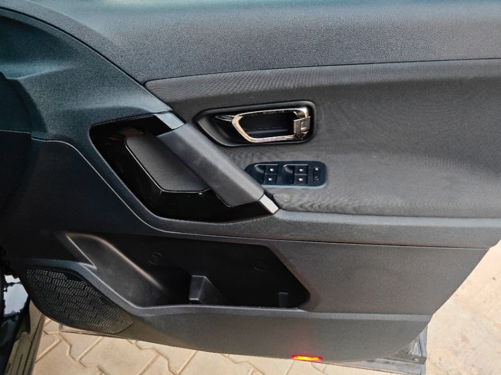 INTERIOR image for Harrier | Hooter