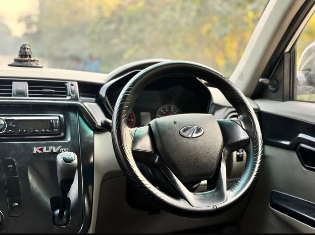 Mahindra KUV100 [2016-2017]