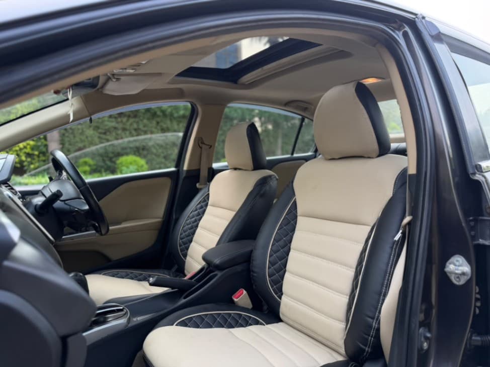 INTERIOR image for CITY 1.5 VX CVT (I-VTEC) | Hooter