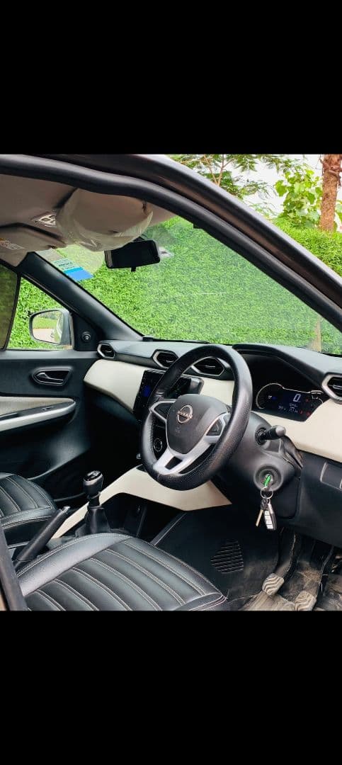 INTERIOR image for NISSAN MAGNITE MT XE | Hooter