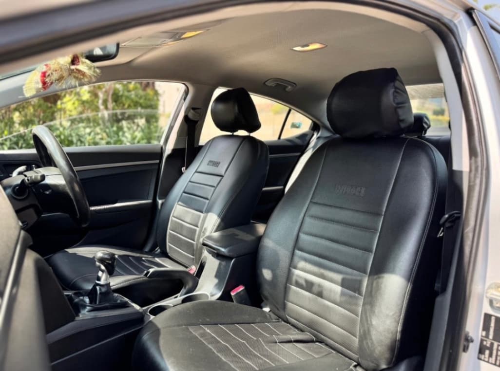 INTERIOR image for Elantra | Hooter