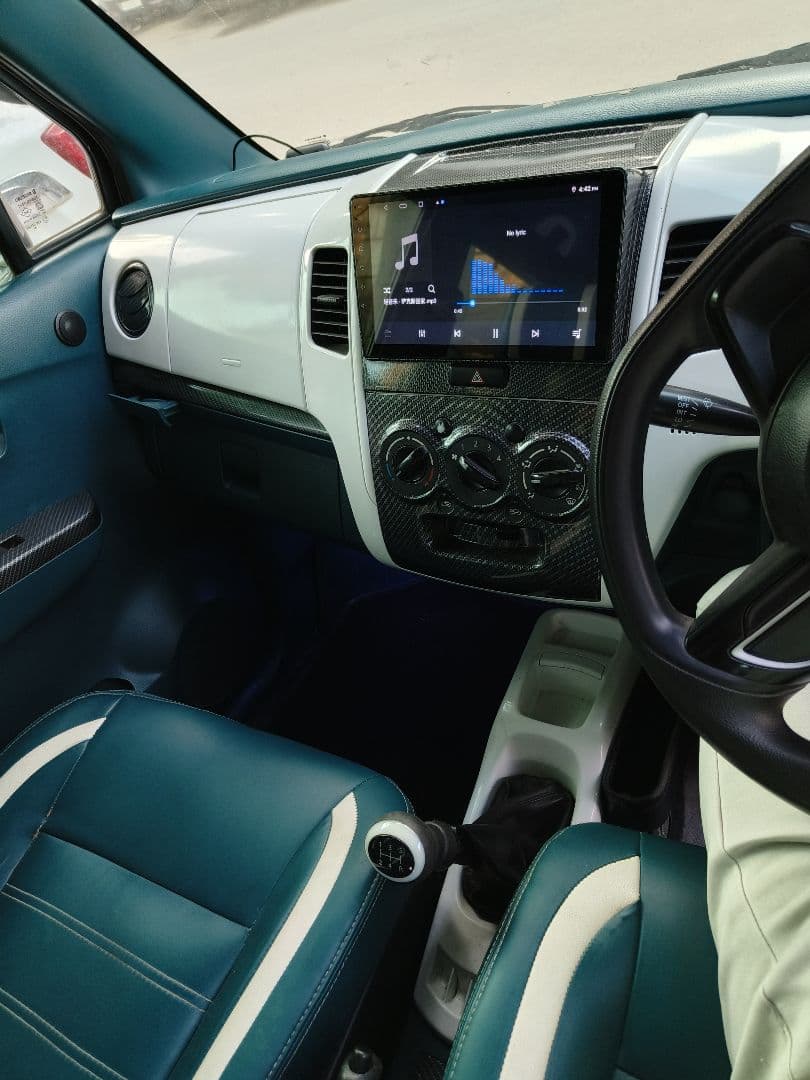INTERIOR image for Wagon R [2014-2019] | Hooter