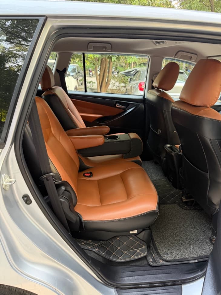 INTERIOR image for Innova Crysta [2020-2023] | Hooter