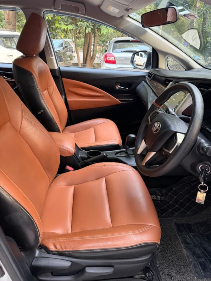 INTERIOR image for Innova Crysta [2020-2023] | Hooter