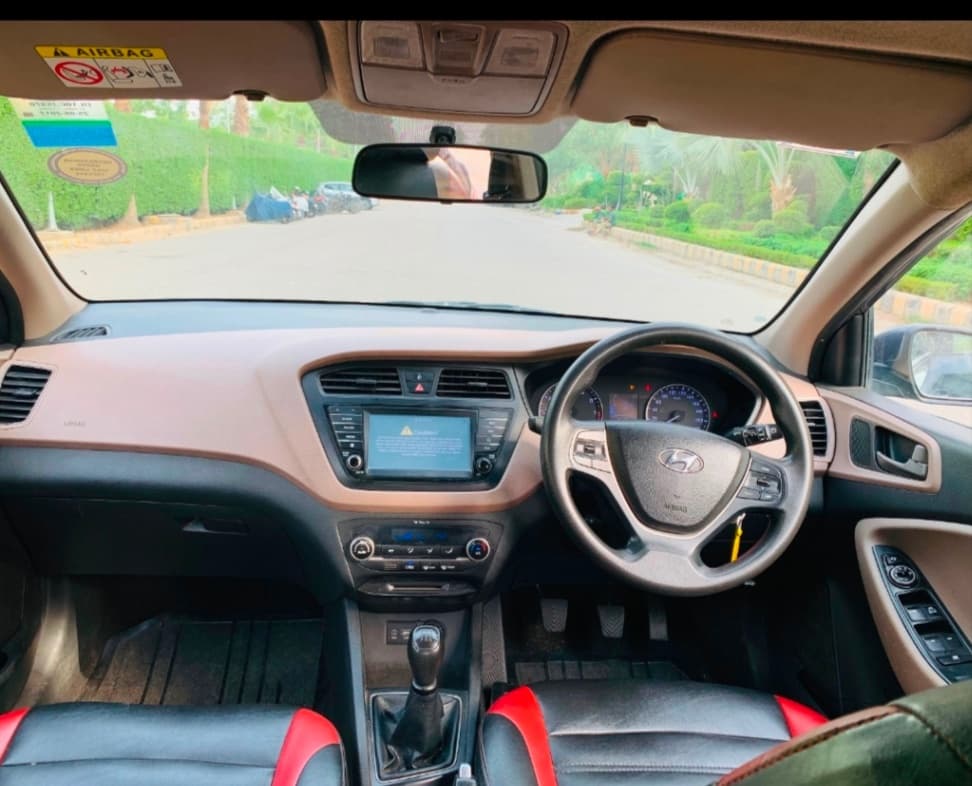 INTERIOR image for I20 ASTA VTVT | Hooter
