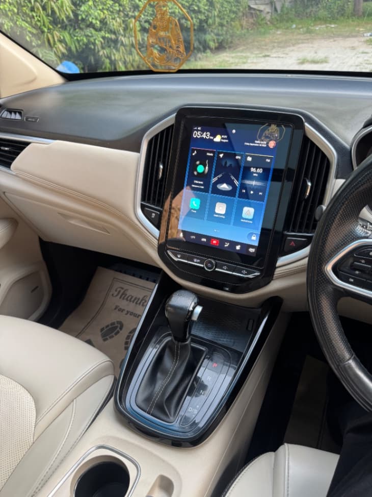 INTERIOR image for HECTOR PE 1.5 DCT SHARP BSVI | Hooter