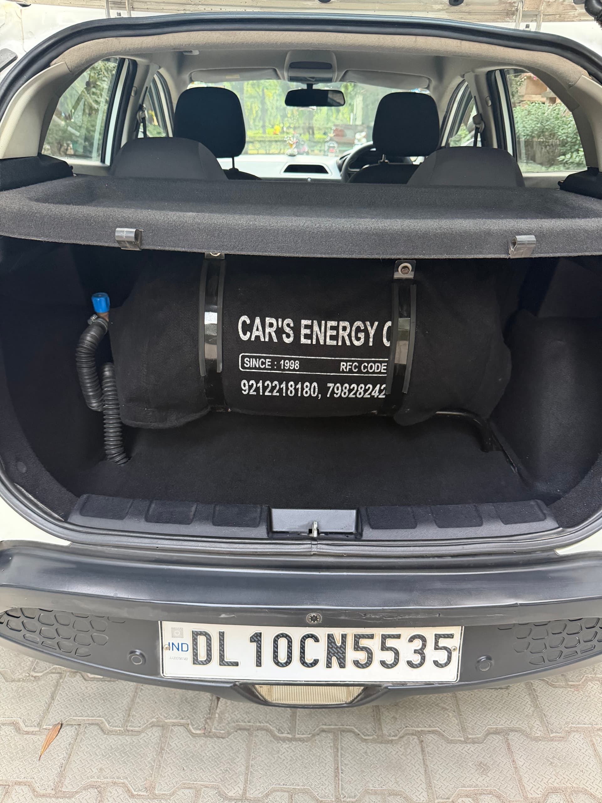 INTERIOR image for TATA NEXON XM 1.2 RTN BS4 | Hooter
