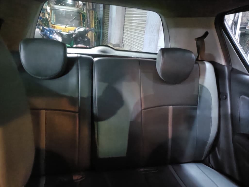 INTERIOR image for 26-02-2010 | Hooter