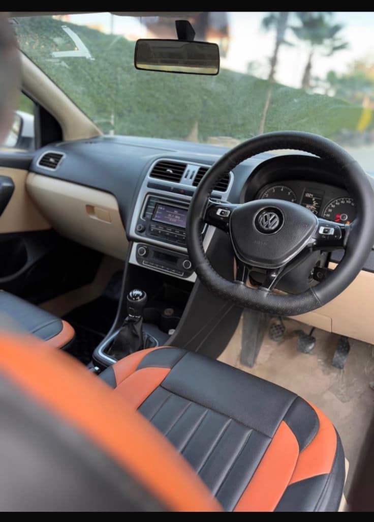 Volkswagen Polo [2014-2015]