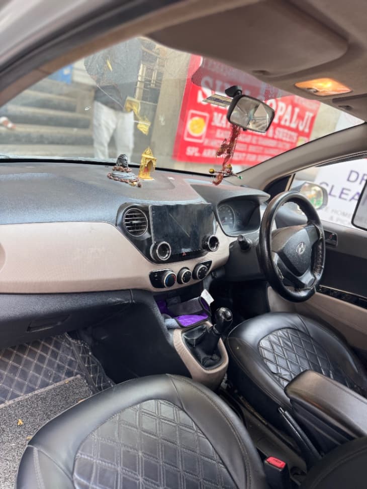INTERIOR image for Grand i10 [2013-2017] | Hooter